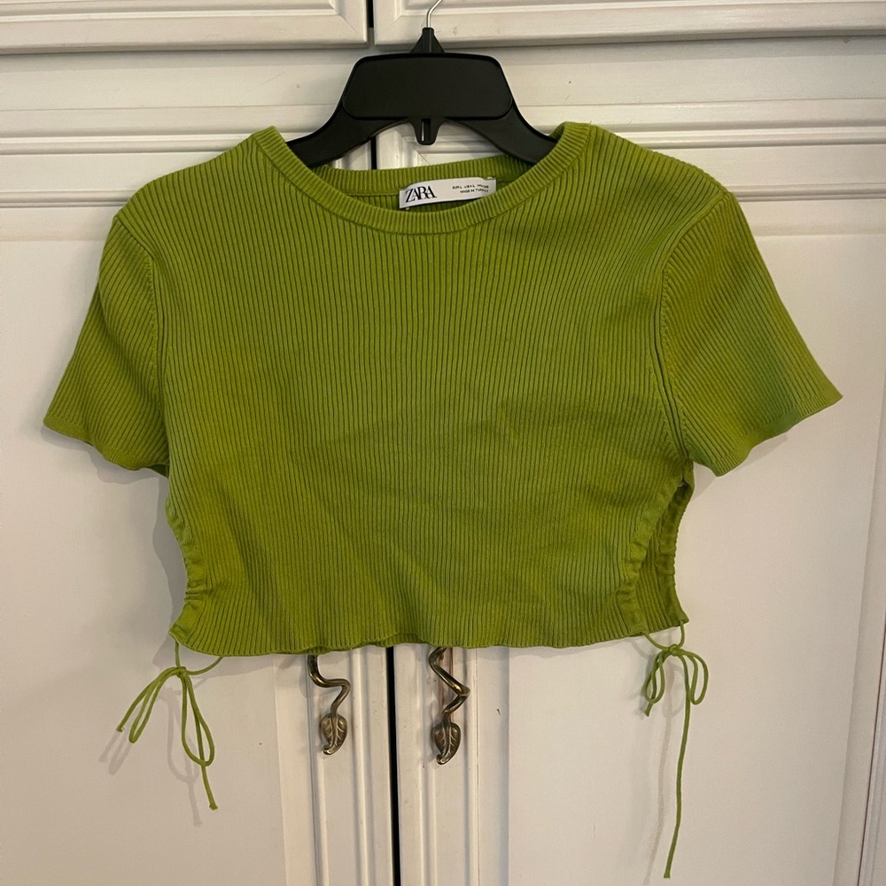 Zara Green Ribbed Short Sleeve Tee